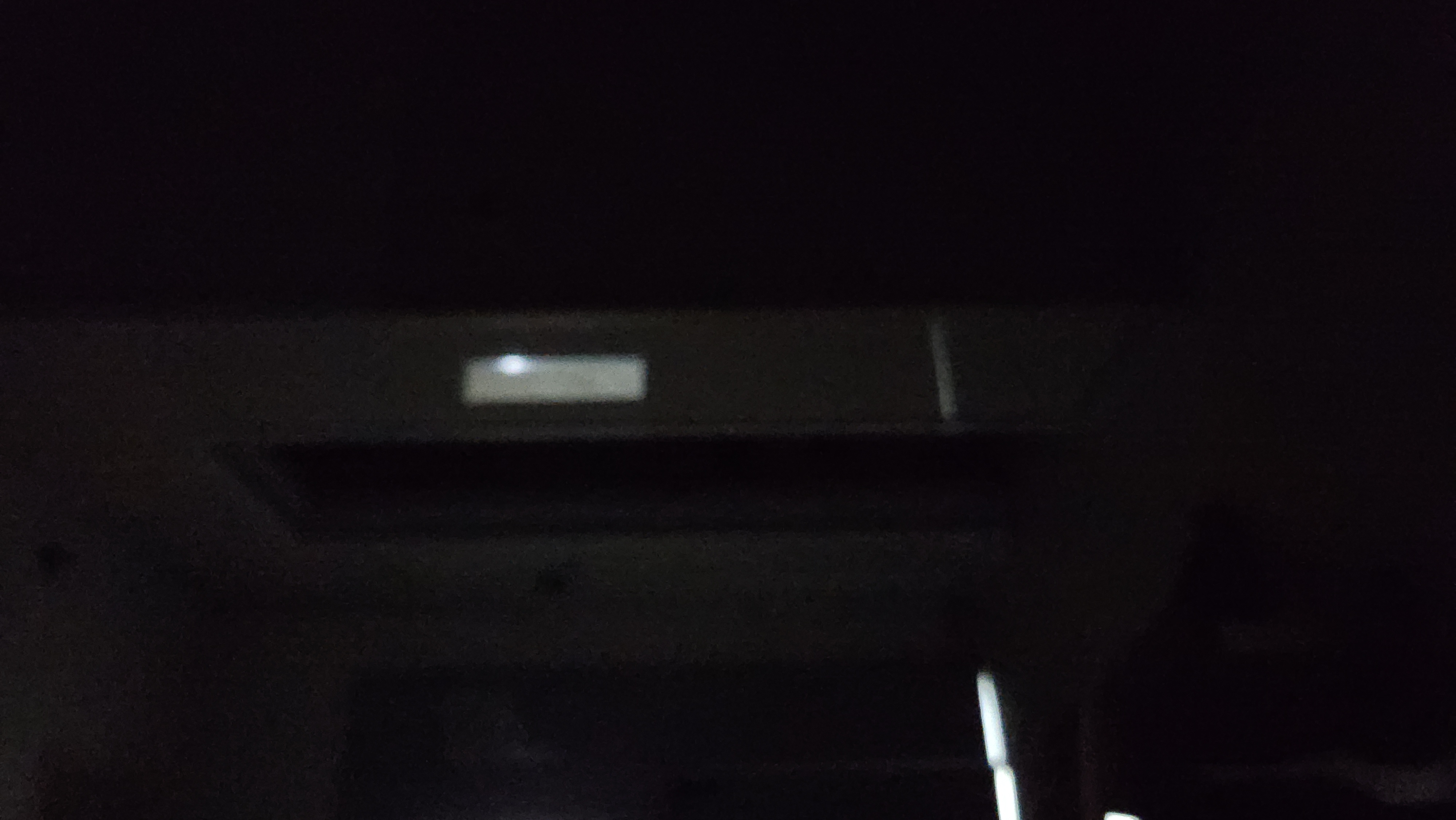 今天晚上陪老娘在院内呢？